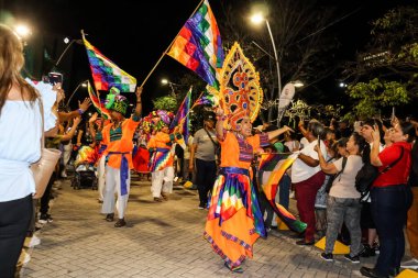 Cali, Kolombiya - 29 Eylül 2025. Pasto 'daki Biyolojik Çeşitlilik Haftası' nın açılışına Pasto 'dan davet edilen Beyaz ve Kara Geçit.