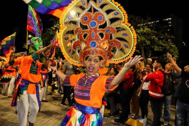 Cali, Kolombiya - 29 Eylül 2025. Pasto 'daki Biyolojik Çeşitlilik Haftası' nın açılışına Pasto 'dan davet edilen Beyaz ve Kara Geçit.