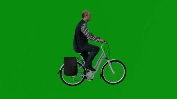 3D岁的亚洲和日本骑自行车的男子绿色屏幕去散步和锻炼侧视彩色4K — 图库视频影像