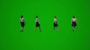 Beyaz, genç bir kadın. 3D yeşil ekran. Mesajlaşıyor, konuşuyor ve yürüyor.