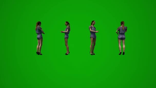 3D女性ショップアシスタント緑の画面を話すと いくつかの異なる角度から顧客や他の活動への製品を説明高品質のクロマ — ストック動画