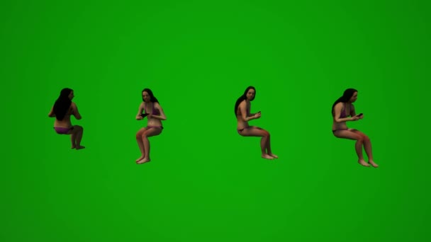 3D四个黑发女子泳衣绿屏背景 坐在一起聊天 观看假期的不同观点 — 图库视频影像