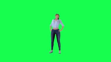 3D yeşil ekran üzerinde atletik kız izole arka plandaki ana egzersizden önce egzersiz ve ısınma yüksek kaliteli 4K