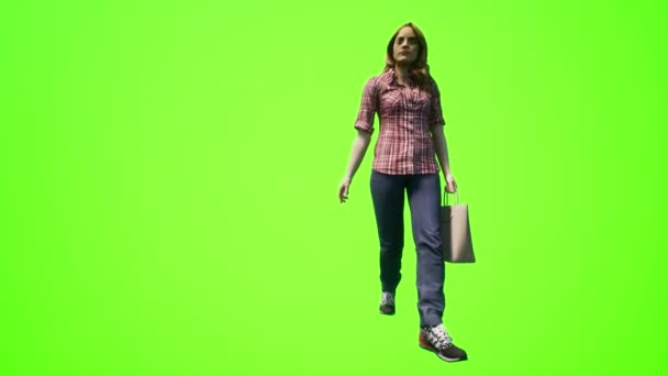 Personas Pantalla Verde Jóvenes Mujeres Europeas Caminando Calle Compras — Vídeo de stock