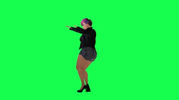 ピンクの髪の黒のジャケットグレーのショートパンツと黒のハイヒールのダンスと若い女性は緑の画面でレンダリングクロマキーの人々は孤立 — ストック動画