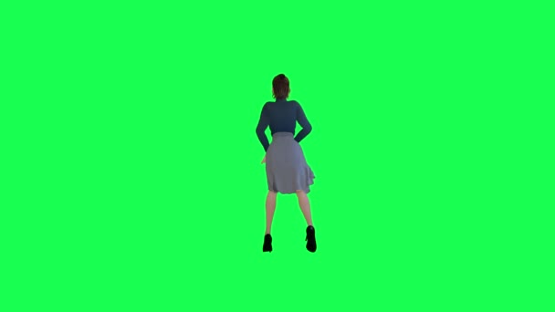 Mujer Delgada Con Cuerpo Grande Pantalla Verde Con Vestido Largo — Vídeos de Stock