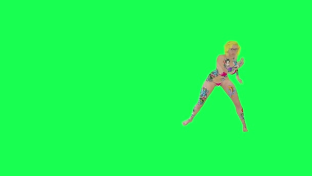 Полная Татуировка Горячая Блондинка Танцует Капоэйра Прямым Углом Изолированный Зеленый — стоковое видео