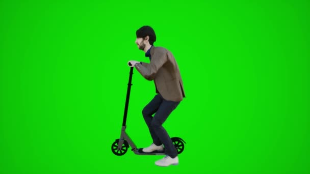 Grön Skärm Europeisk Advokat Ridning Scooter Gatorna Europa Från Sidan — Stockvideo