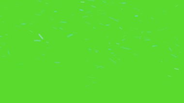 Parlak, girdap gibi dönen enerji ışınları yeşil ekran üzerinde yayılıyor. Bilim kurgu, teknoloji ve büyülü efektler için mükemmel..