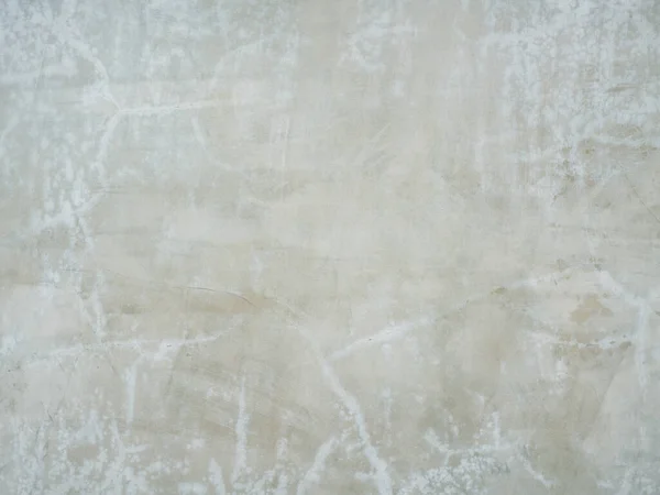 Kirli dış beton yapı arka planında rutubetli çatlak yüzey dokusu sorunu. Ev onarımı, eski inşaat konsepti, yenileme evi.