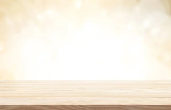 Ahşap masa, en üst kat podyumu, altın parıltılı ışıltı, arka plan bulanıklığı. Lüks güzellik, kozmetik, mevcut ürün yerleştirme standı, tanıtım, bayram ksonları ve mutlu yeni yıl konsepti..