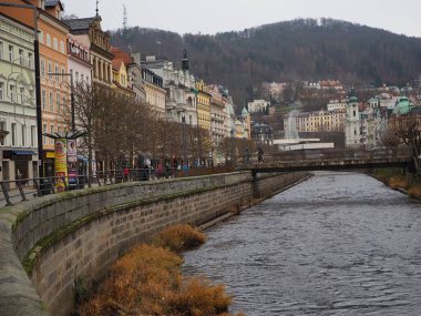 Aralık ayında Çek Cumhuriyeti 'nde Karlovy Vary Gezinti Alanı