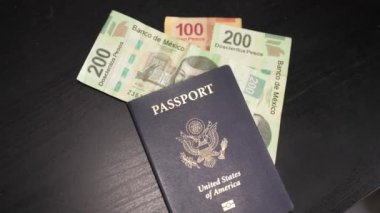 Meksika 'ya giderken Meksika pasaportu kullanmaya hazır.