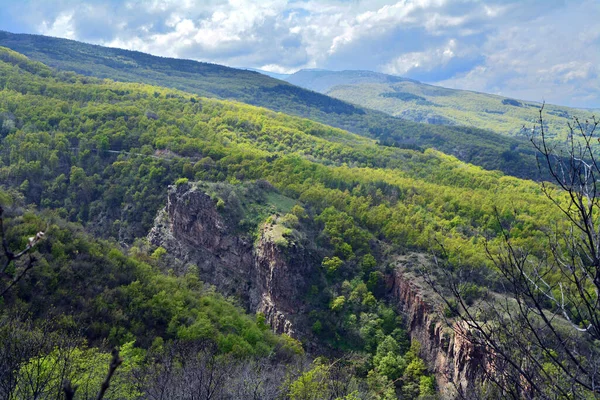 Bulgaristan Rodop Dağları Nın Panoramik Manzarası Momina Scala Dan Bulutlu — Stok fotoğraf