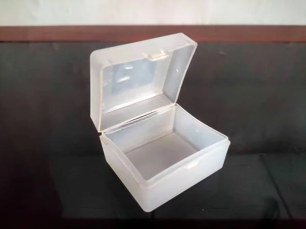 empty little box with template