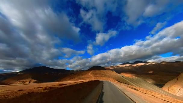 Poznaj Naturalne Piękno Himalajskiego Krajobrazu Ponieważ Zabieramy Cię Podróż Przez — Wideo stockowe
