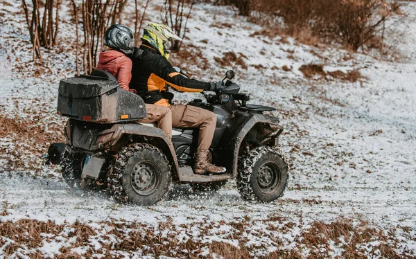 Young Adventurous Couple Embraces Joy Love Thrill Ride Atv Quad — Stock Photo, Image