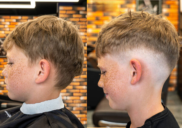 Картина до и после фрезерования с красивым ребенком с голубыми глазами в парикмахерской studio.The мальчик имеет веснушки на лице и очень особенный. Высокое качество фото