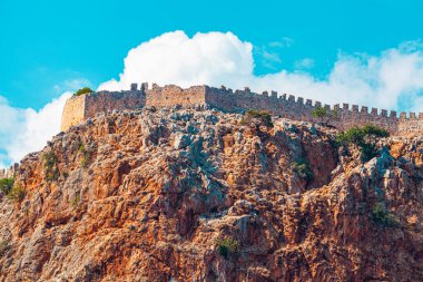 Sri Lanka 'daki Sigirya kaya kalesinin gündoğumu manzarası. Yüksek kalite fotoğraf