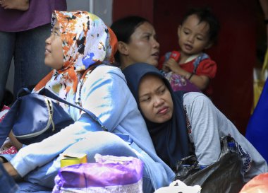 Hastanede bir grup çocuk var.