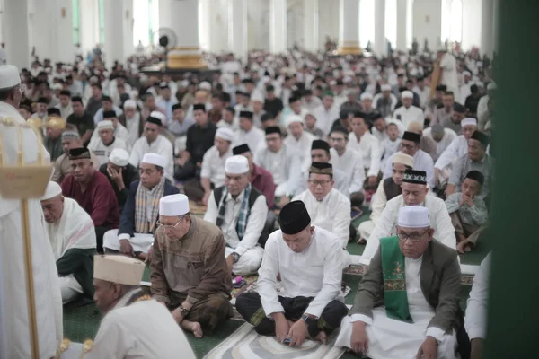 Kuala Lumpur Malaysien Augusti Oidentifierade Människor Den Religiösa Ceremonin Moskén — Stockfoto