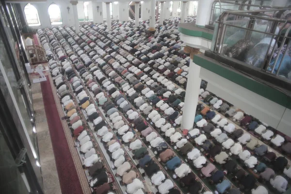Pessoas Oração Mesquita Kaaba Arábia Saudita — Fotografia de Stock