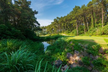 Yaz aylarında Golf Sahası