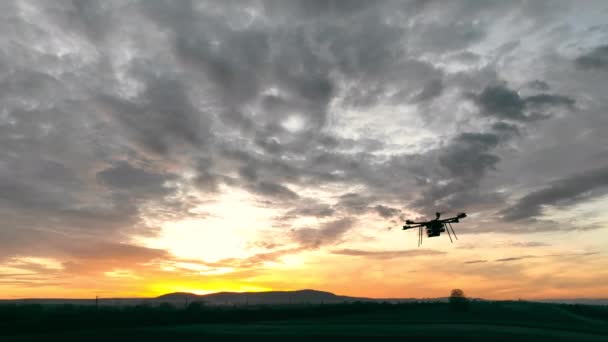 Gros Plan Drone Agro Industriel Moderne Sur Fond Ciel Coloré — Video