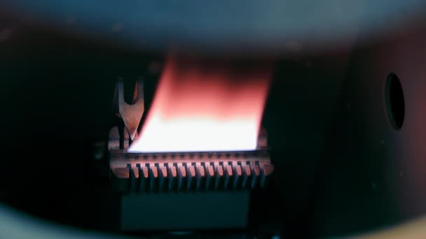 Laboratório Bunsen Burner Uma Chama Usada Para Esterilização Queima Aquecimento — Vídeo de Stock