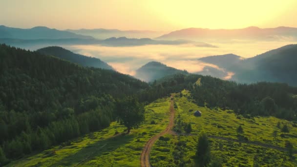 Amanhecer Nas Montanhas Partir Uma Visão Olhos Pássaros Smotrich Valley — Vídeo de Stock