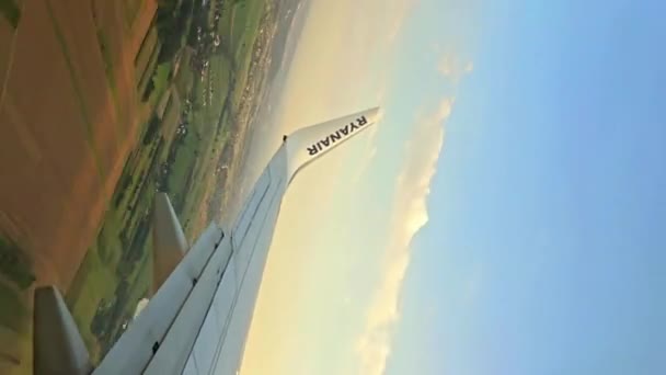 2023 Polandia Krakow Pesawat Wing Rural Landscape Sunset Sayap Pesawat — Stok Video