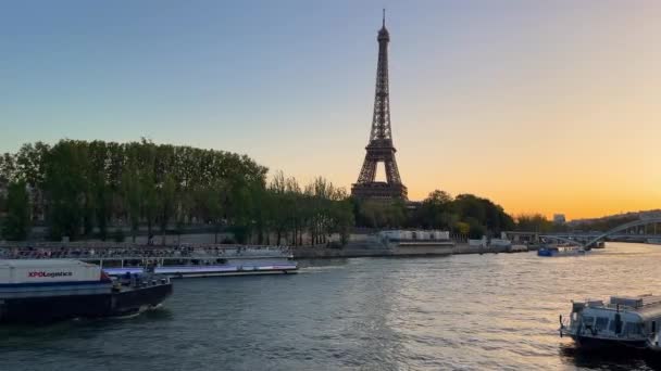 Paris France 2024 Crépuscule Tour Eiffel Vue Sur Seine Coucher — Video