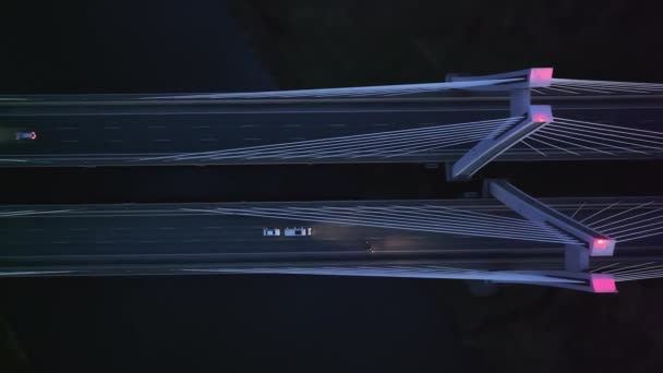 Вид Сверху Aerila Illuminated Suspension Bridge Dusk Вид Воздуха Освещенный — стоковое видео