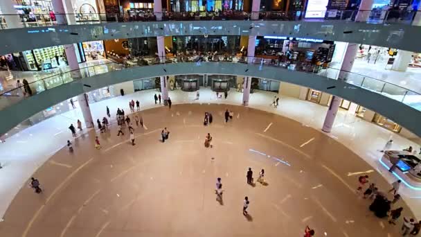 Bae Dubai Birleşik Arap Emirlikleri Nisan 2024 Dubai Alışveriş Merkezi — Stok video