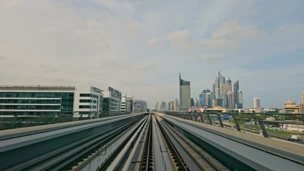 Emirados Árabes Unidos Dubai Abril 2024 Dubai Metro Rail City — Vídeo de Stock
