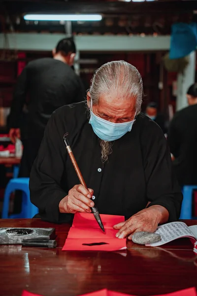 Vung Tau Vietnam Jan 2022 Vietnamese Scholar Writes Calligraphy Long — Stock Fotó