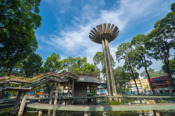 Wide Angle View Lotus Pillar Iconic Architecture Turtle Lake Con — 스톡 사진