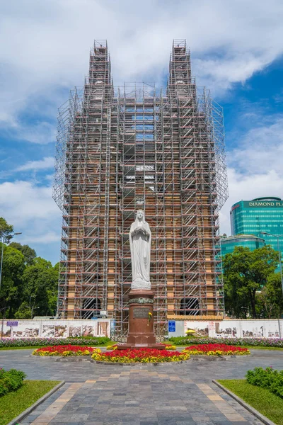 Focus Saigon Notre Dame Cathedral Basilica Basilica Our Lady Immaculate — Stock fotografie