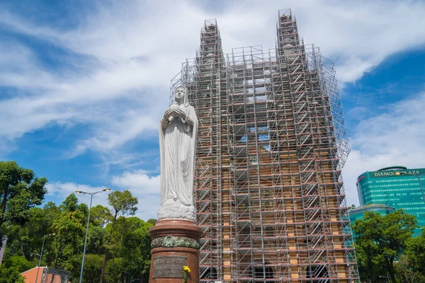 Fókusz Saigon Notre Dame Cathedral Basilica Basilica Our Lady Szeplőtelen — Stock Fotó