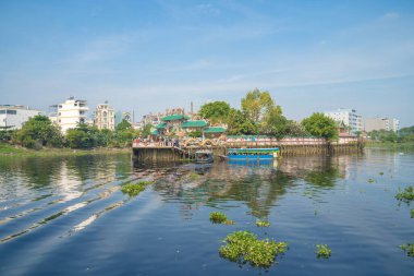 Phu Chau Temple (Phu Chau Mieu). A temple floating on Vam Thuat river between district 12 and Go Vap