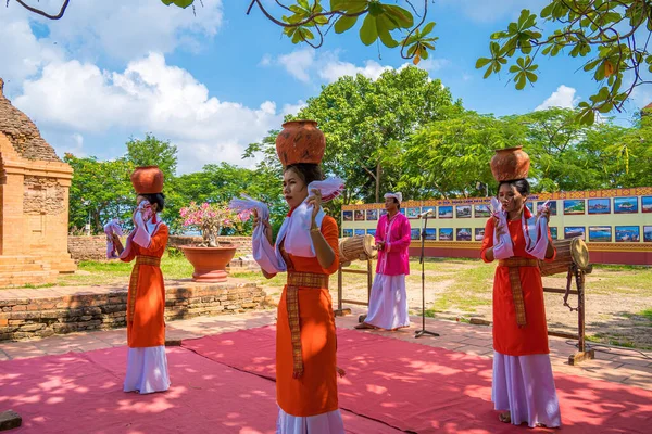 Phan Thiet City Vietnam Sep 2022 Traditional Cham Girl Dance — Stockfoto