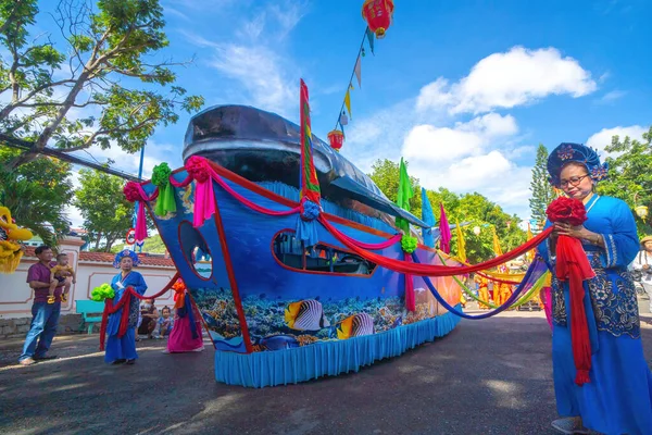 Vung Tau Vietnam Sep 2022 사람들은 베트남 축제에서 게임을 조직한다 — 스톡 사진