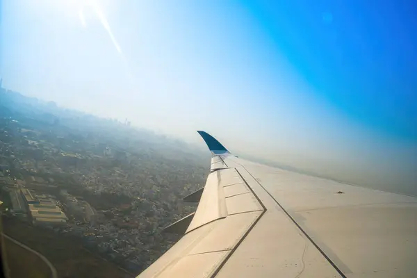 View Airplane Window Airport Tan Son Nhat Blue Sky Fluffy — Stock Photo, Image