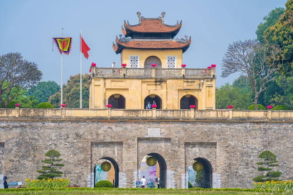 stock image Panorama Central sector of Imperial Citadel of Thang Long,the cultural complex comprising the royal enclosure first built during the Ly Dynasty. An UNESCO World Heritage Site in Hanoi. Doan Mon gate