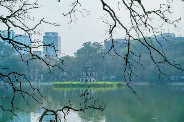 Hoan Kiem Lake Guom Lub Miecza Jeziora Centrum Hanoi Mgle — Zdjęcie stockowe