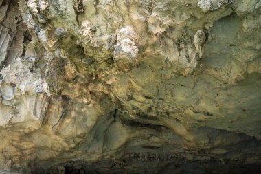 Rock Island Halong Bay, Vietnam, Güneydoğu Asya'da doğal görünümünü. UNESCO dünya mirası. Dağ Adaları'nda Ha uzun Bay. Güzel manzara popüler Asya Simgesel Yapı ünlü hedef Vietnam