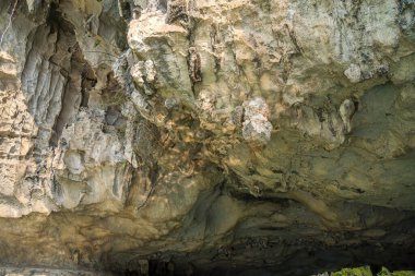 Rock Island Halong Bay, Vietnam, Güneydoğu Asya'da doğal görünümünü. UNESCO dünya mirası. Dağ Adaları'nda Ha uzun Bay. Güzel manzara popüler Asya Simgesel Yapı ünlü hedef Vietnam
