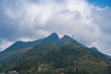Kedi Köyü 'nün güzel manzarası, Sapa' nın dağlık bir kültürel köyü. Pirinç tarlaları (pirinç tarlaları). Popüler turist gezisi merkezi.