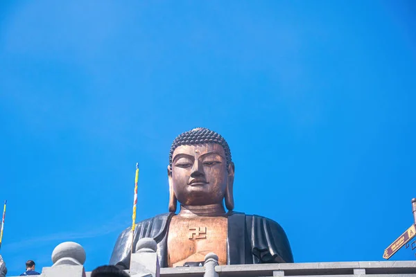 Пейзаж Статуей Гигантского Будды Вершине Горы Фансипан Регион Сапа Лао — стоковое фото