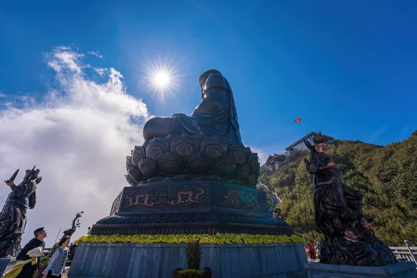 Paisaje Con Estatua Buda Gigante Cima Del Monte Fansipan Región — Foto de Stock